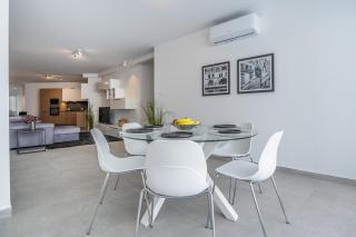 Chic Downtown Hideaway - Msida - 8