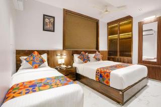 FabHotel Peralz - Nr Boriwali Station - Mumbai - 1