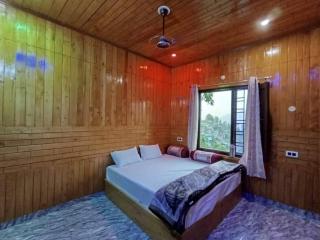 Paryatan Home Stay Koti Kanasar - Deoban - 0