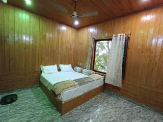 Paryatan Home Stay Koti Kanasar - Deoban - 8
