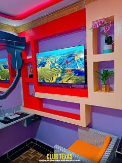 Texas Deluxe B&B - 5