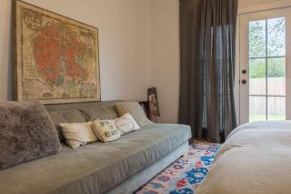 Chic Bouldin Townhouse in Central Austin - 8