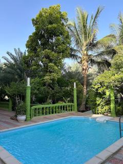 Valley CLIFF INN - Al Jināh - 1