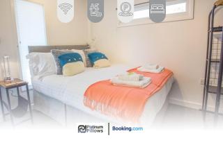 Weekly & Monthly Deals Available, Leisure & Business, Cosy 1 Bed Studio, Marlow - - 0