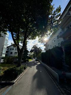 Double Room in Shared Apartment, Zurich Airport - 2