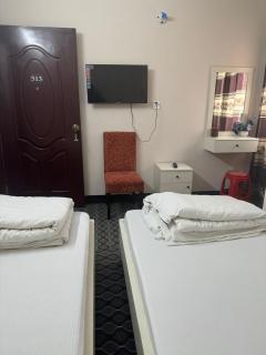 Hotel In Need - Near to the US France Italy Saudi Embassy and Airport - Dhaka - 8