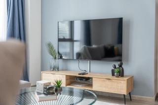Dazzling 2-Bedrooms with eye-catching artwork in Dubai Marina! - Dubai - 3