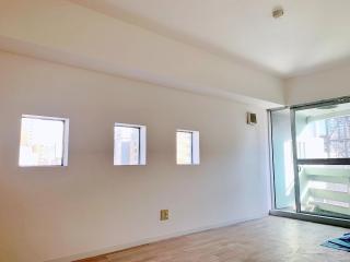 Shinjuku Kabuki Youth Hostel#New Sunshine Room#50 second walk from Higashi Shinjuku subway#Automatic locking door at entrance - Tokyo - 9
