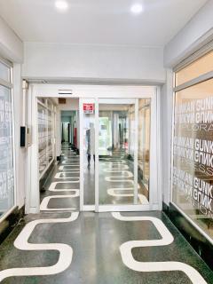 Shinjuku Kabuki Youth Hostel#New Sunshine Room#50 second walk from Higashi Shinjuku subway#Automatic locking door at entrance - 5