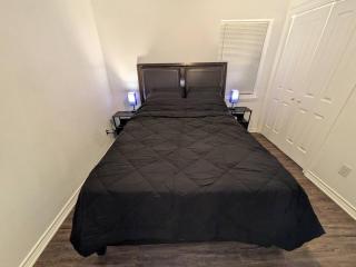 Pet Friendly Sleeps 9 HighSpeed WiFi 500MBPS Plus - 2