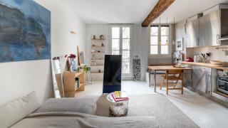 Stylish 1BD Duplex - Stunning Views near Louvre - Parijs - 0