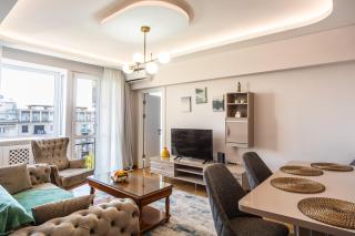 Central Accommodation on Magheru Boulevard - Bucarest - 2