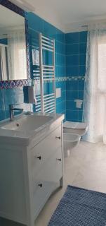 Casa Vacanze SANTAFE'- ATTICO a due passi dal Mare - PARCHEGGIO Privato - Montesilvano - 4