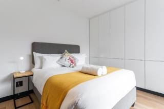 204 Marvol - Sea Point 1 Bedroom Apartment - Private Balcony - Cape Town - 8