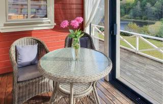 Stunning Home In Farsund With Wifi - Farsund - 4