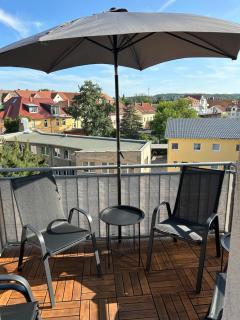 Schöne neue 4 Zimmer Wohnung mit Süd-Balkon bis 8 Personen - Naumburg - 9