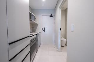 The Rose 409: Modern City Studio with Rooftop Pool - Cidade Do Cabo - 1