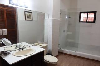 Spacious Room in prime Location - San Pedro Sula - 0