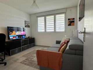 Chez Vélia Grand 4 pièces, parking privé et emplacement idéal - 5