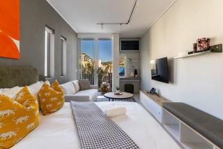 The Rose 307: Modern City Apartment with Pool - Cape Town - 0