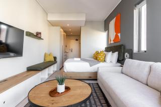 The Rose 307: Modern City Apartment with Pool - Cape Town - 4