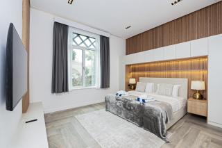 Luxury at Beachside Al Sultana Jumeirah Shoreline - DVH Holiday Homes - 5