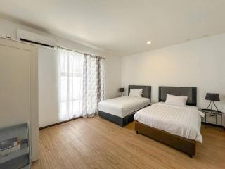 Maine Residence Villa 2BR Private Pool - Nusa Dua - 9
