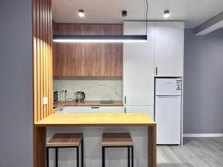 Bright Raimbek19-21 Residence 1br, next to metro & drinking water as a gift - 9