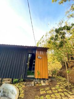 Villa Kamar Tamu Minggir - 4