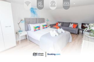 Weekly & Monthly Deals Available, Business & Leisure, 2 Bedroom Apartments, Oxford, Near John Radcliffe Hospital - Oxford - 0