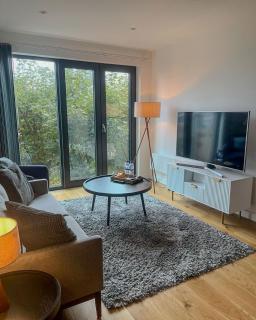 Elmardi Residence - Deluxe City Centre 2 Bedroom Apartment - 4