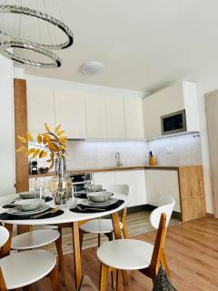 Park West Terrace with private parking - Budapest - 9
