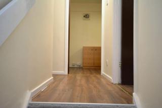 Spacious 3 Bedroom House in Beckton London - Londra - 7