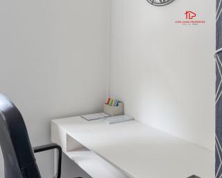 Spacious 1 Bed Flat for Contractors Leisure and Relocation Guests by Icon Living Properties Short Lets and Serviced Accommodation Barking - Barking - 2