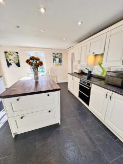 Cottage Comfy, Luxury, Rural - 2