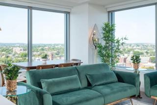 Central Penthouse City Skyline Views Gym sleep 8 - 5