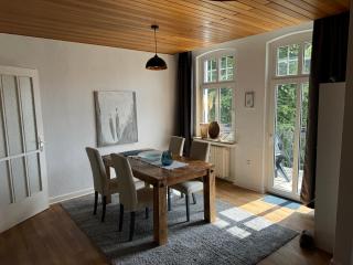 Zentral gelegene 3 Zimmerwohnung mit zwei Schlafzimmern ideal für Monteure - 9