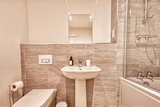 Birmingham Gem Flat 23 - Close to Centre & Key Attractions - Birmingham - 2