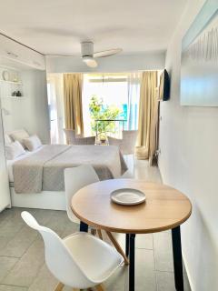 LIttle Beach Studio - 1