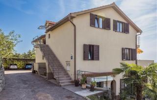 2 Bedroom Cozy Apartment In Matulji - Matulji - 1