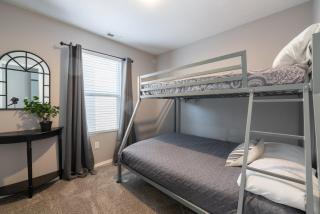 Walk-In - Near the 76 Strip - Outdoor Pool - FREE TICKETS INCLUDED - V2903-3 - Branson - 7