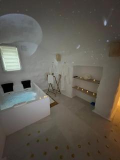 Le temple d'Aphrodite, Appartement avec SPA - Vienne - 5