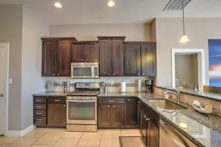 817 Shiprock Spacious 5BD 3BATH near Golf Course - Alamogordo - 4