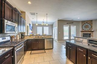 817 Shiprock Spacious 5BD 3BATH near Golf Course - Alamogordo - 2