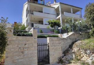 Apartments Anica - Sevid - 0