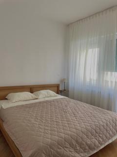 Debar Maalo 2bdrm apt, 2 min walk to City Park - Escópia - 9