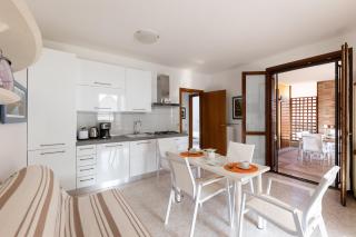 5 Min from Lake Garda, with Free Swimming Pool - 1
