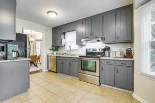 Pet-Friendly Townhome in Raleigh with Deck! - Raleigh - 2