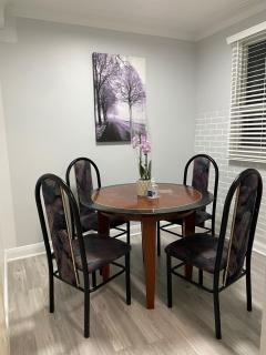 Toronto Midtown Room with Queen Bed - Toronto - 2
