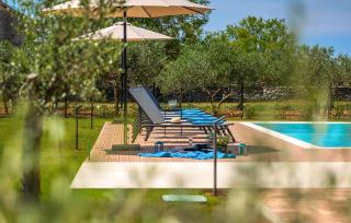 Villa Artsi - 1